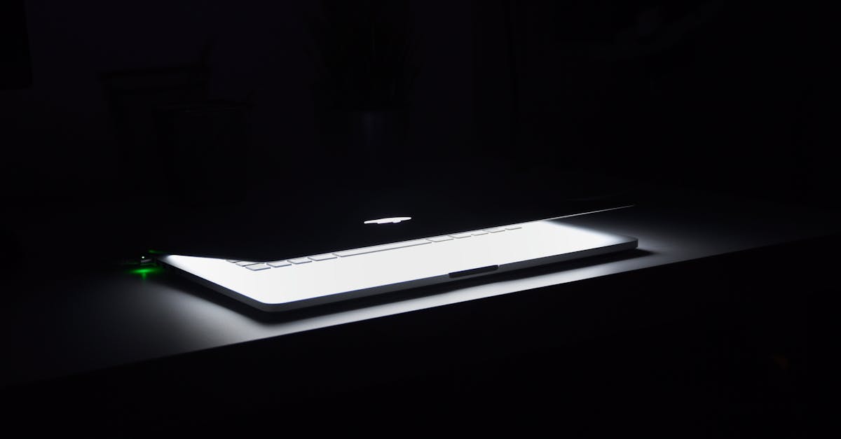 découvrez comment réaliser la configuration parfaite de votre platine vinyle avec nos conseils professionnels. apprenez à installer, régler et entretenir votre équipement pour profiter pleinement de votre passion pour la musique.